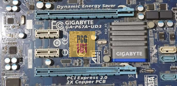 What Does a PCIe Express Slot Look Like? - PC Guide 101