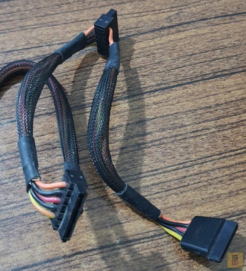 Difference Between SATA 2 vs. SATA 3 Cable Guide)